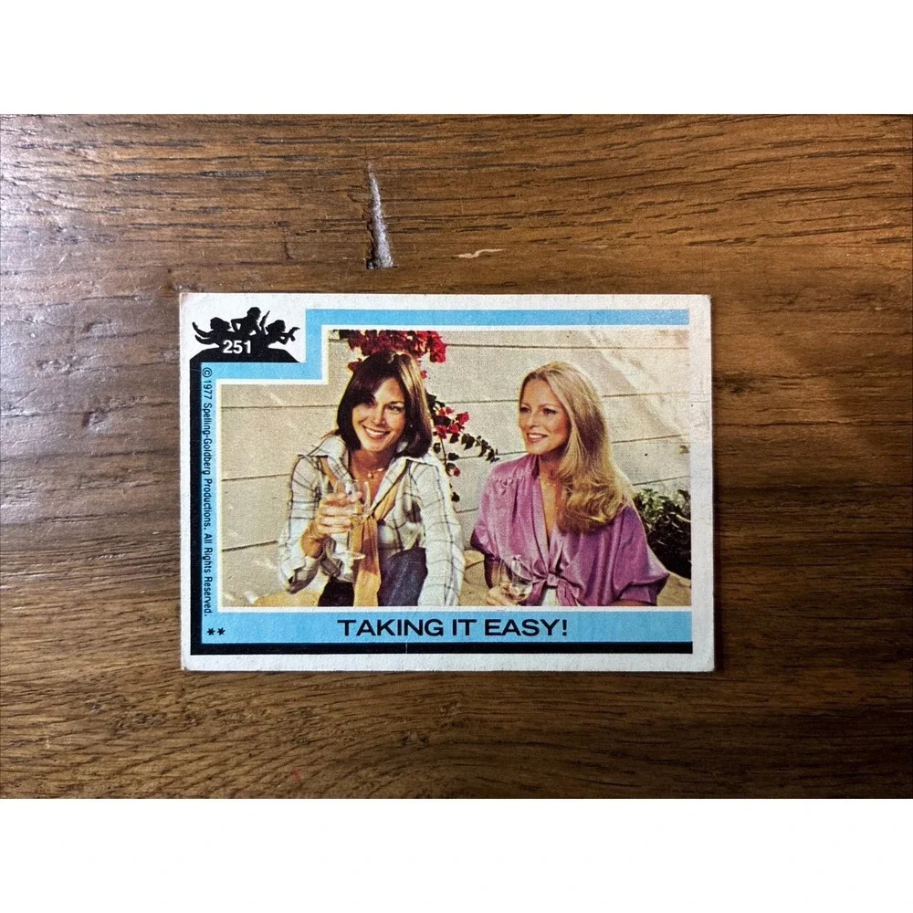 1977 Topps Charlies Angels Cards (Lot of 7) Cards (CA3)